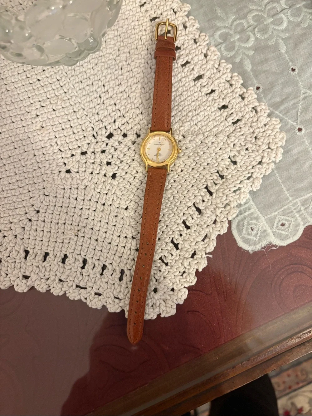 VTG 90’s Etienne Aigner Watch Gold & Brown Leather Strap Does Not Work - Picture 4 of 7